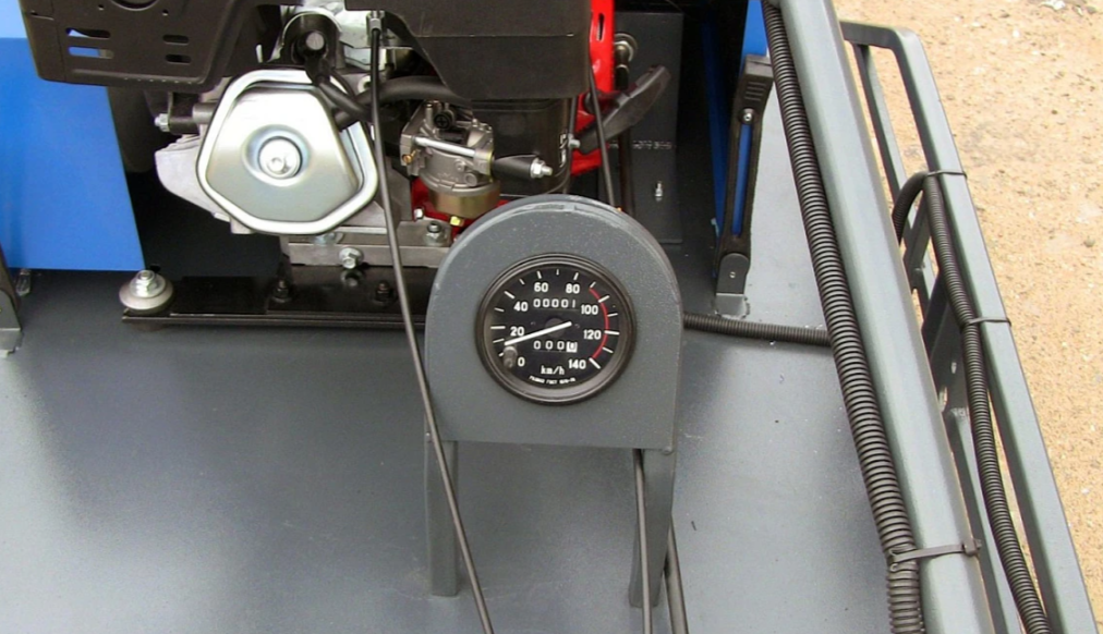 Мотобуксировщик ВЕПС WINTER «СЕКАЧ» 18 в Южно-Сахалинске