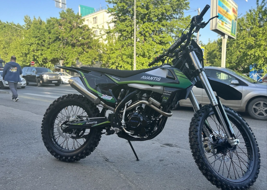 Мотоцикл AVANTIS A7 NEW LITE (CB250-F/172FMM-3A) KKE (2023) в Южно-Сахалинске