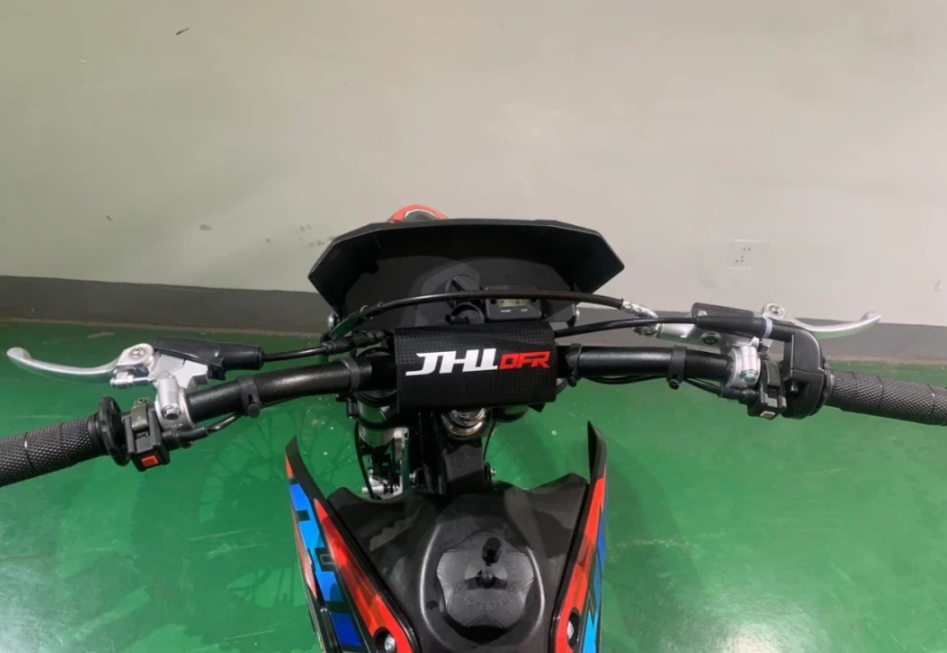 Питбайк JHLMOTO JHLofr LK125 17/14 (ZS154FMI-2) в Южно-Сахалинске