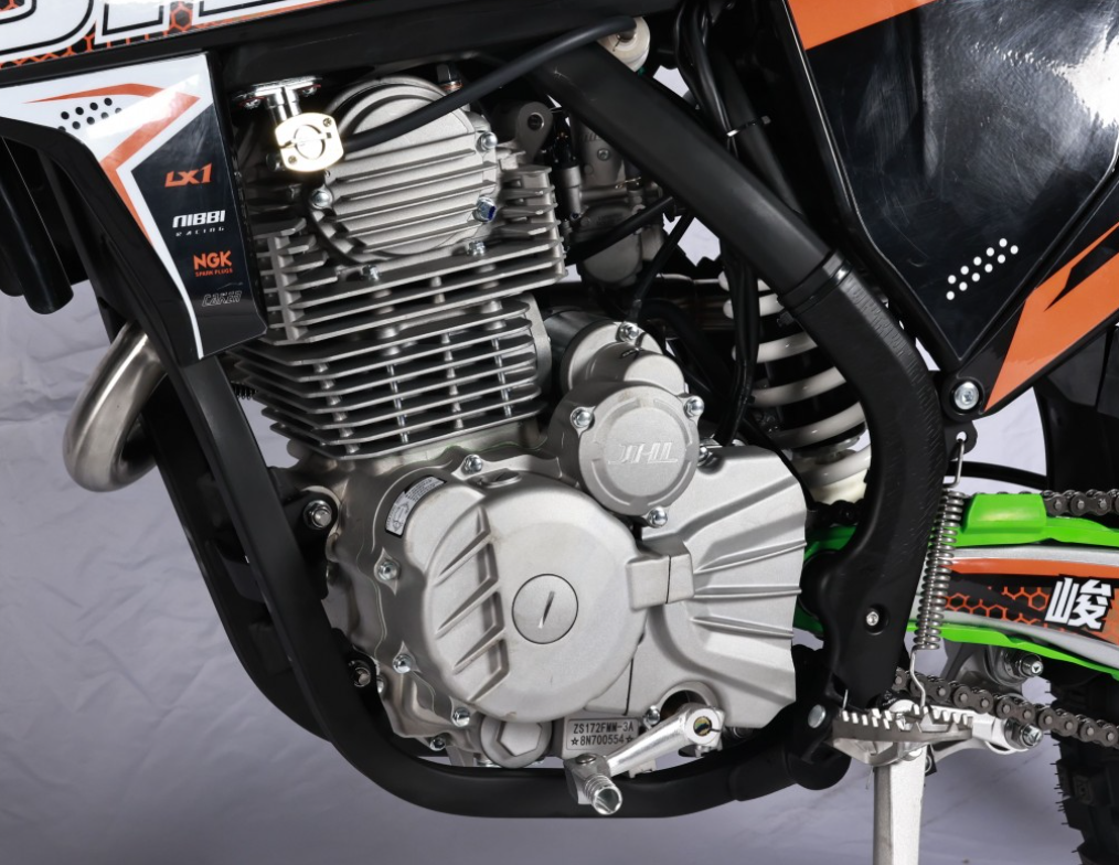 Мотоцикл JHLMOTO JHL LX1 CB250 (172FMM-3A) в Южно-Сахалинске