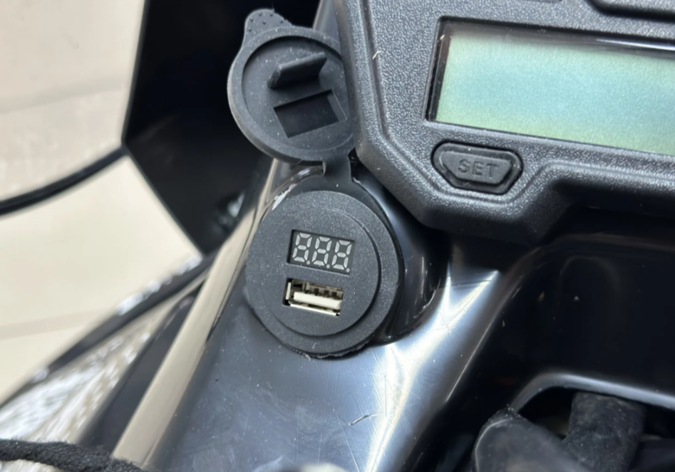 СНЕГОХОД IRBIS SF200L XE SUPERLONG в Южно-Сахалинске