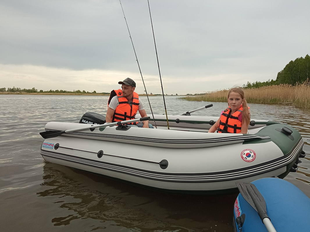 Лодка MISHIMO FAMILY LITE DF 400 в Южно-Сахалинске
