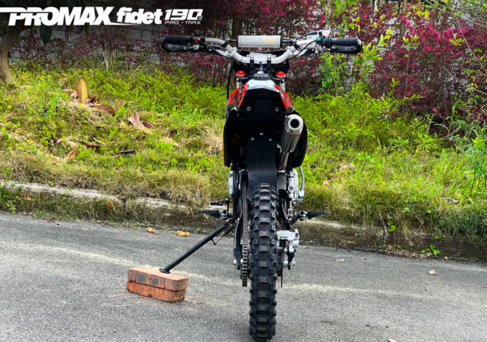 Мотоцикл (питбайк) PROMAX FIDET (ФАЙДЕТ) 190E MAX PRO LUX 19/16 в Южно-Сахалинске