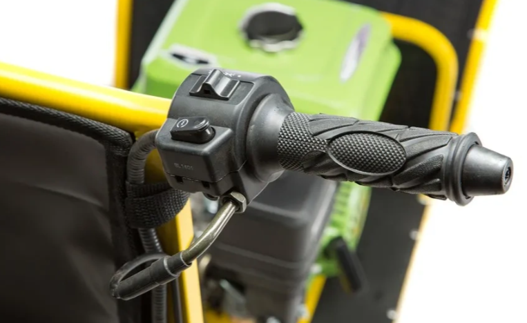 Мотобуксировщик LEBEDEV MOTORS РЕКС RA380 в Южно-Сахалинске