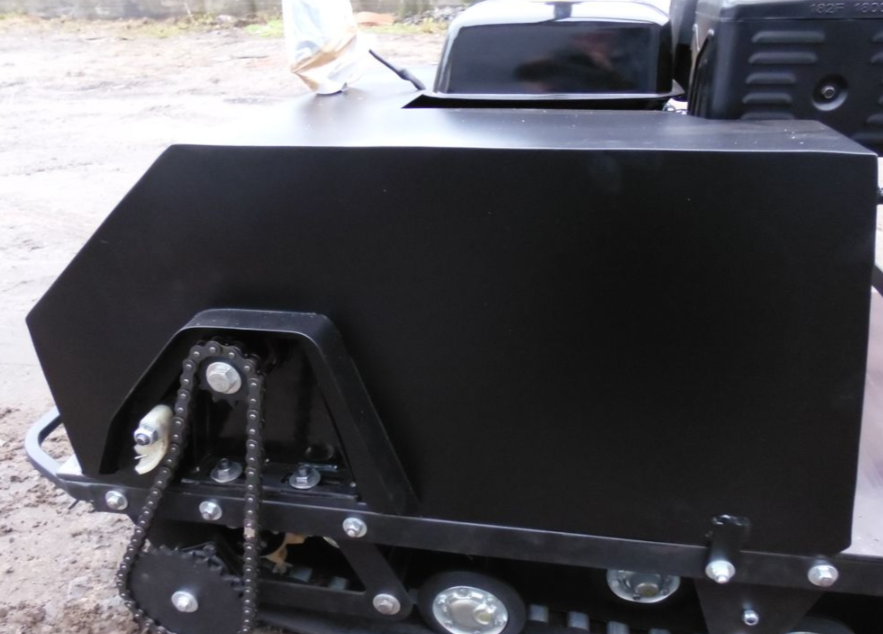 Мотобуксировщик AhtaR Зима 15 л/с с вариатором в Южно-Сахалинске