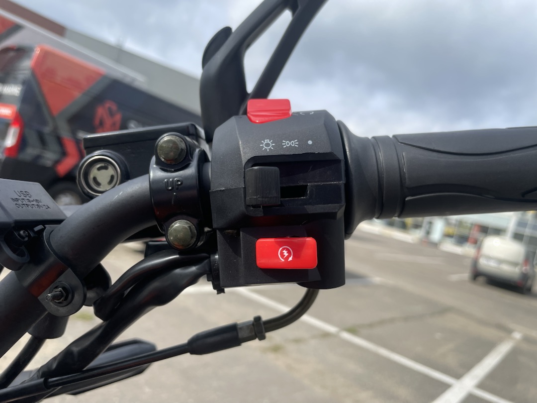 Мопед PROMAX CB150R (49) в Южно-Сахалинске