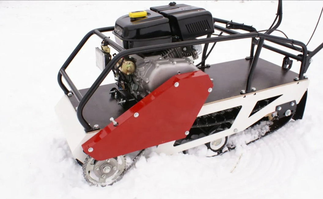 Мотобуксировщик БТС «МАЛЕК» 380/7 БЕЗ э/зап. Б/У в Южно-Сахалинске