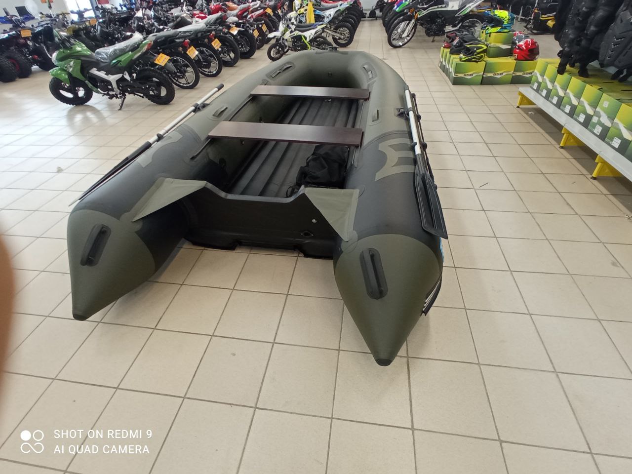 Лодка MISHIMO RIVER JET 410 под водомет в Южно-Сахалинске