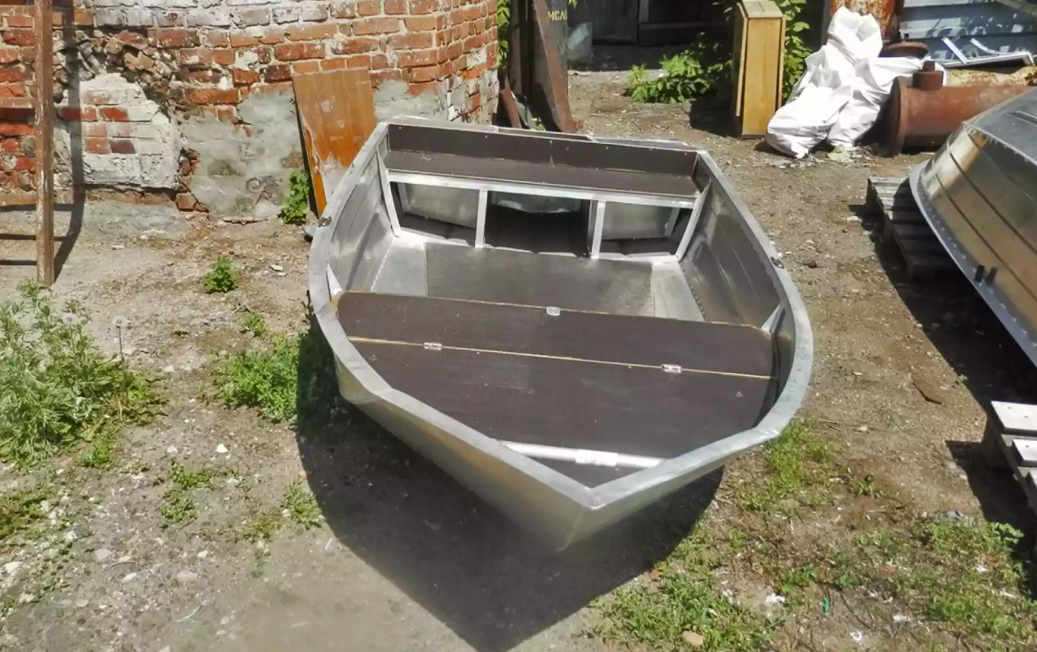 Алюминиевая лодка Вятка-Профи Вариант в Южно-Сахалинске