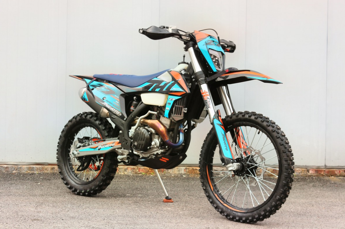 Мотоцикл JHLMOTO JHL Z7 NC250S (177MM-A) в Южно-Сахалинске