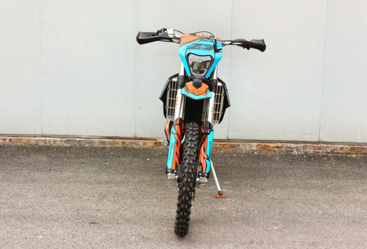 Мотоцикл JHLMOTO JHL Z7 NC250S (177MM-A) в Южно-Сахалинске