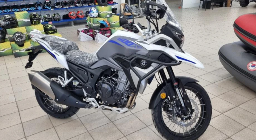 Мотоцикл KOVE 500X в Южно-Сахалинске