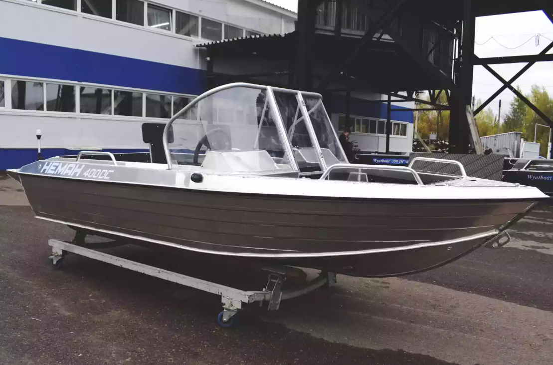 Алюминиевая лодка  Neman-400 DC в Южно-Сахалинске