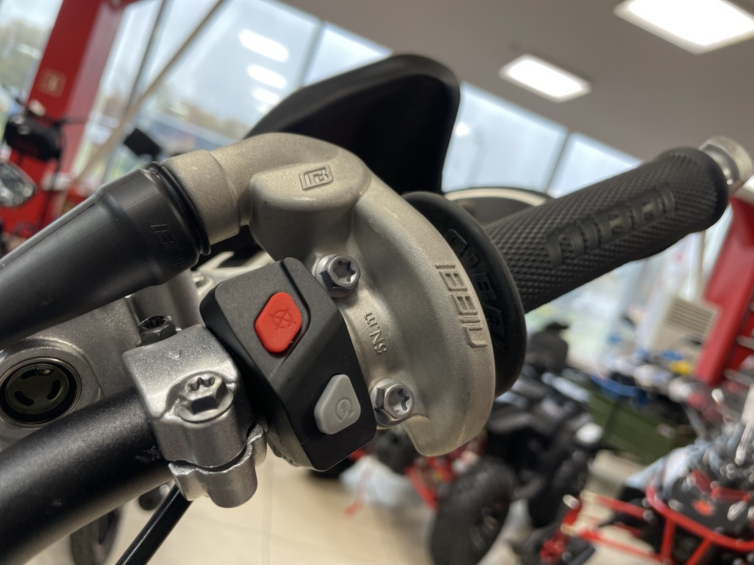 Кроссовый мотоцикл PROMAX BLACKOUT NB300 MX в Южно-Сахалинске