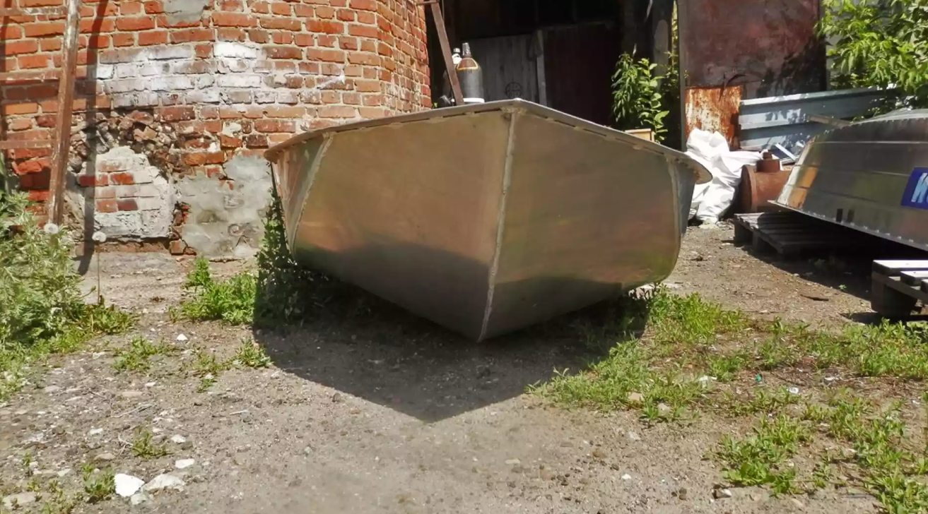 Алюминиевая лодка Вятка-Профи Вариант в Южно-Сахалинске