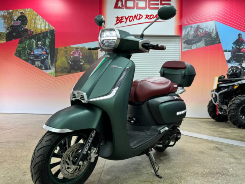 Скутер PROMAX Miami 240 (49) в Южно-Сахалинске