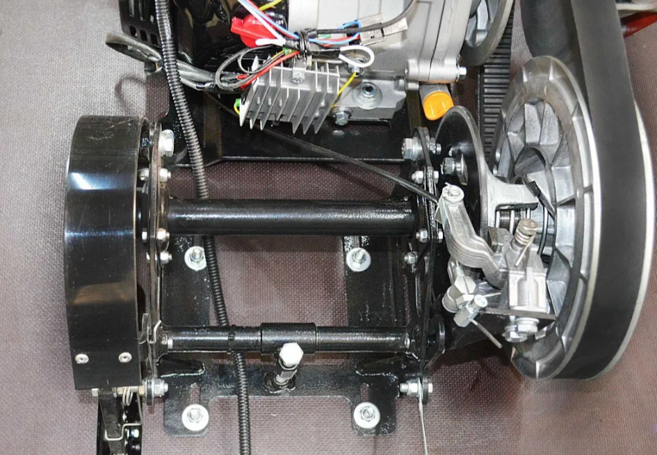 Мотобуксировщик вездеход KOiRA T15 E (электростартер) в Южно-Сахалинске