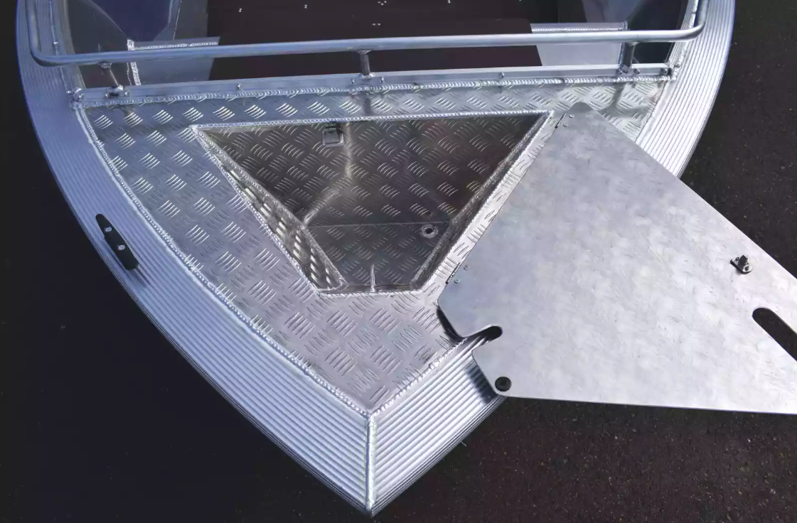 Алюминиевая лодка Неман-500 P в Южно-Сахалинске