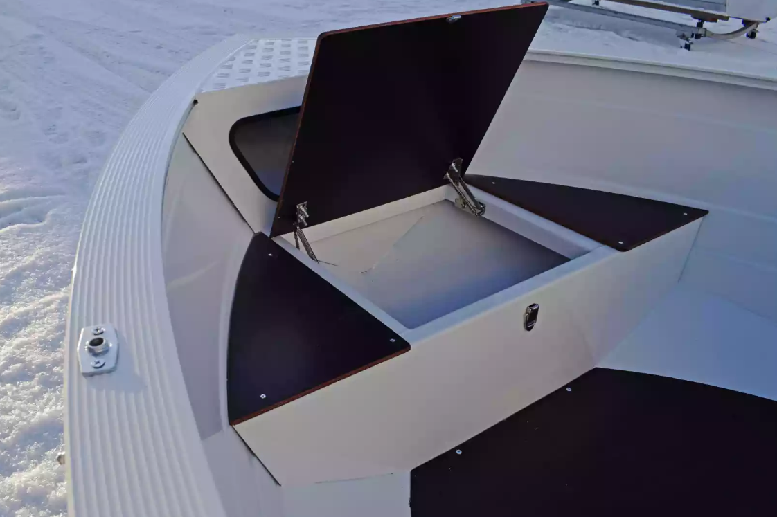 Алюминиевая лодка Неман-400 С в Южно-Сахалинске