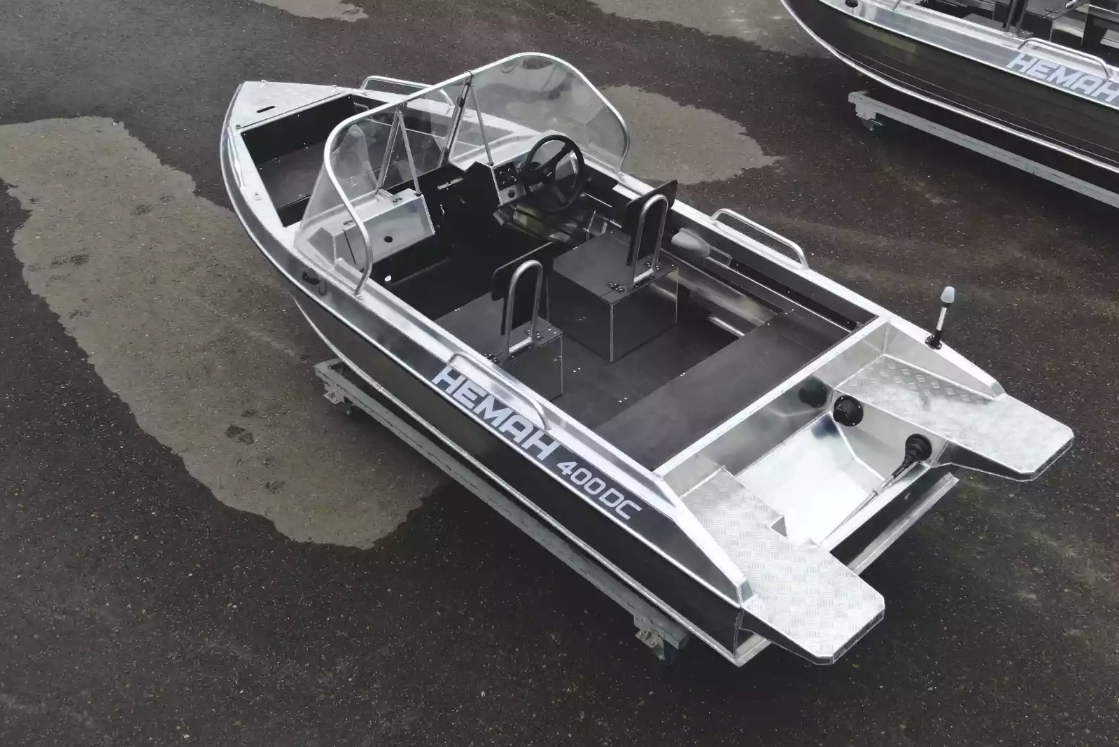 Алюминиевая лодка  Neman-400 DC в Южно-Сахалинске