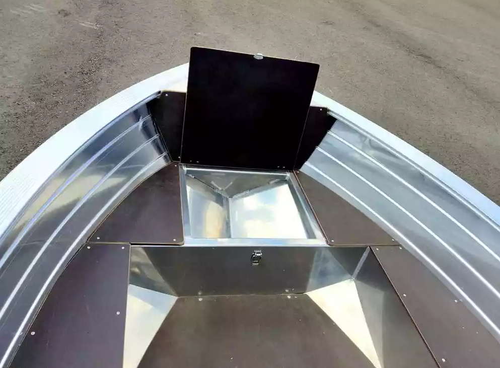 Алюминиевая лодка Неман-400 в Южно-Сахалинске