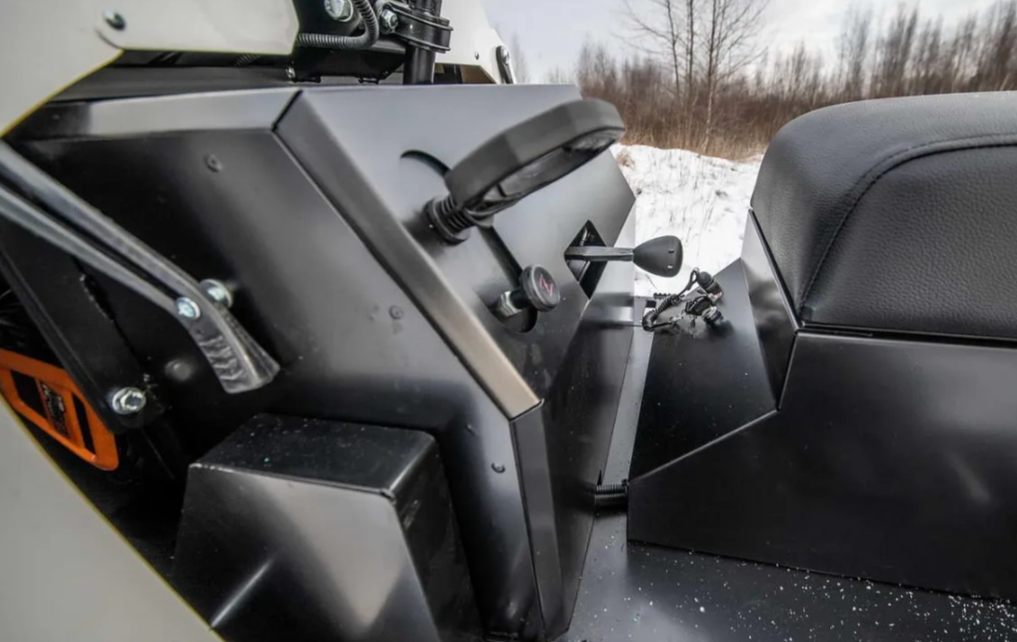 Снегоход АРКТИК 4Т в Южно-Сахалинске