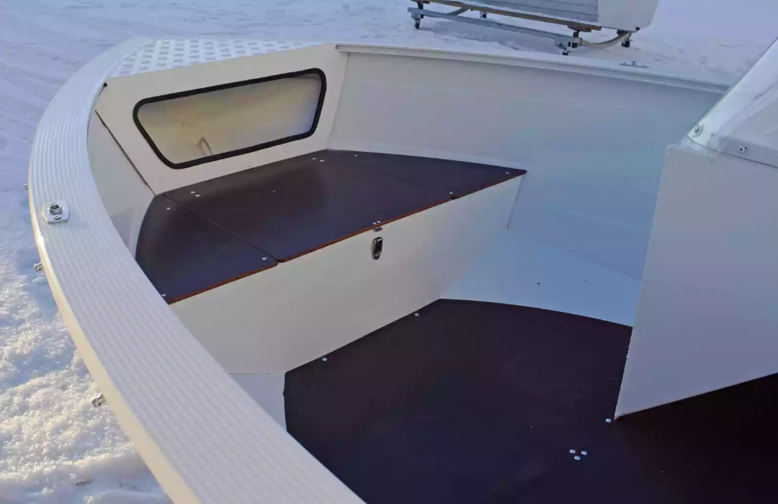 Алюминиевая лодка Неман-400 С в Южно-Сахалинске