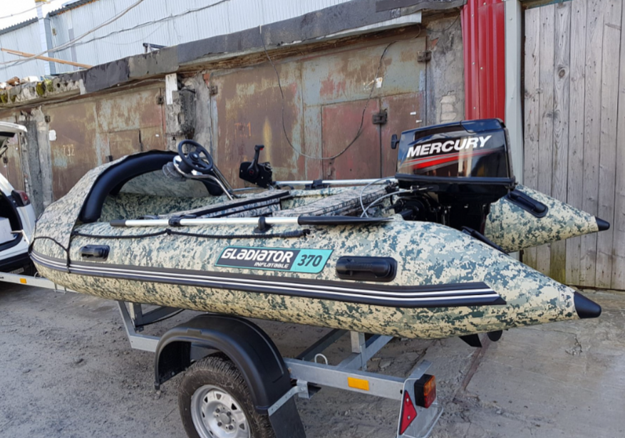 НАДУВНАЯ ЛОДКА GLADIATOR C370AL в Южно-Сахалинске