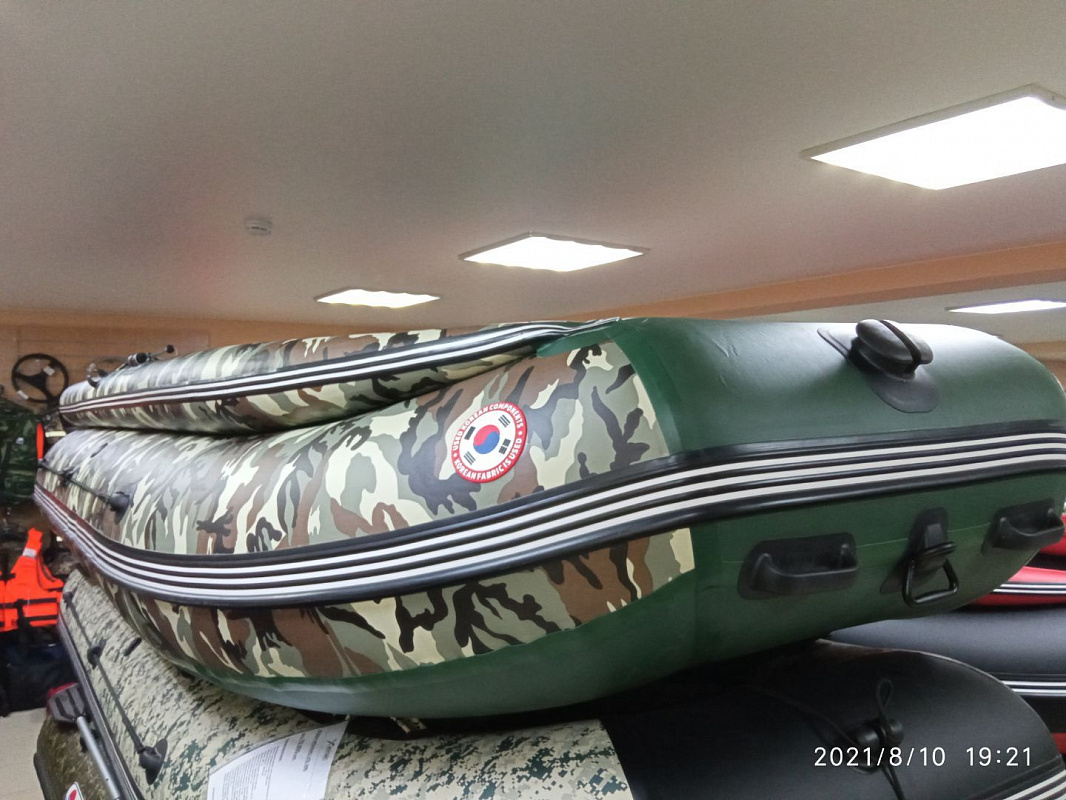 Лодка MISHIMO FAMILY LITE DF 400 в Южно-Сахалинске