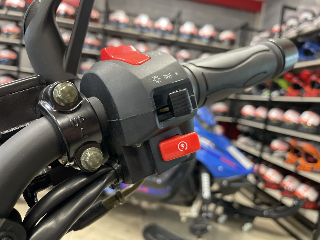 Мопед PROMAX CB150R (49) в Южно-Сахалинске