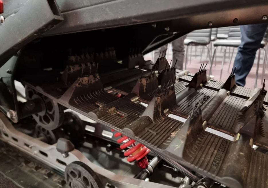 Снегоход AODES Siberiacross 1000 SWT 600mm LCD 6.8 в Южно-Сахалинске