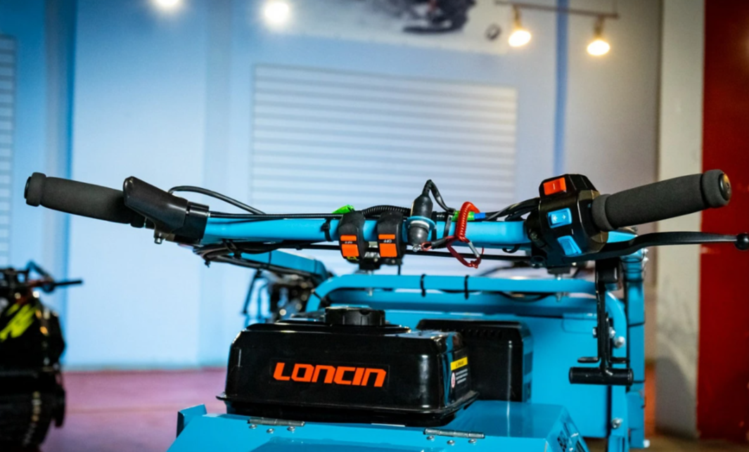 Мотобуксировщик Бурлак Таежник 15 л.с. в Южно-Сахалинске