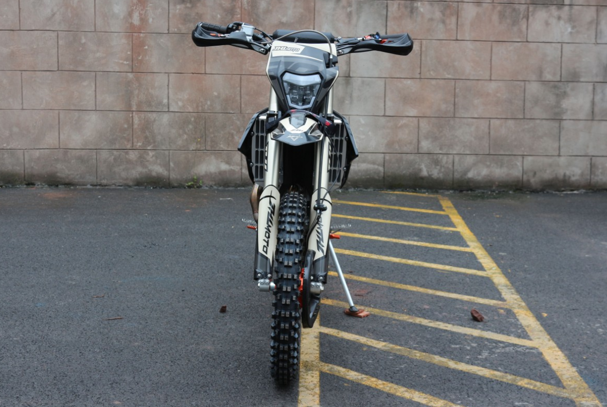 Мотоцикл JHLMOTO JHL Z8i (EFI) NC300S (182-MN) в Южно-Сахалинске