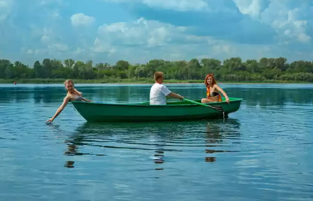 Стеклопластиковая Лодка Голавль в Южно-Сахалинске