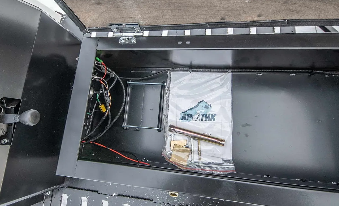 Снегоход БТС "АРКТИК 4Т / ЛОНГ" 18.5 л.с. э/зап, реверс, тормоз в Южно-Сахалинске