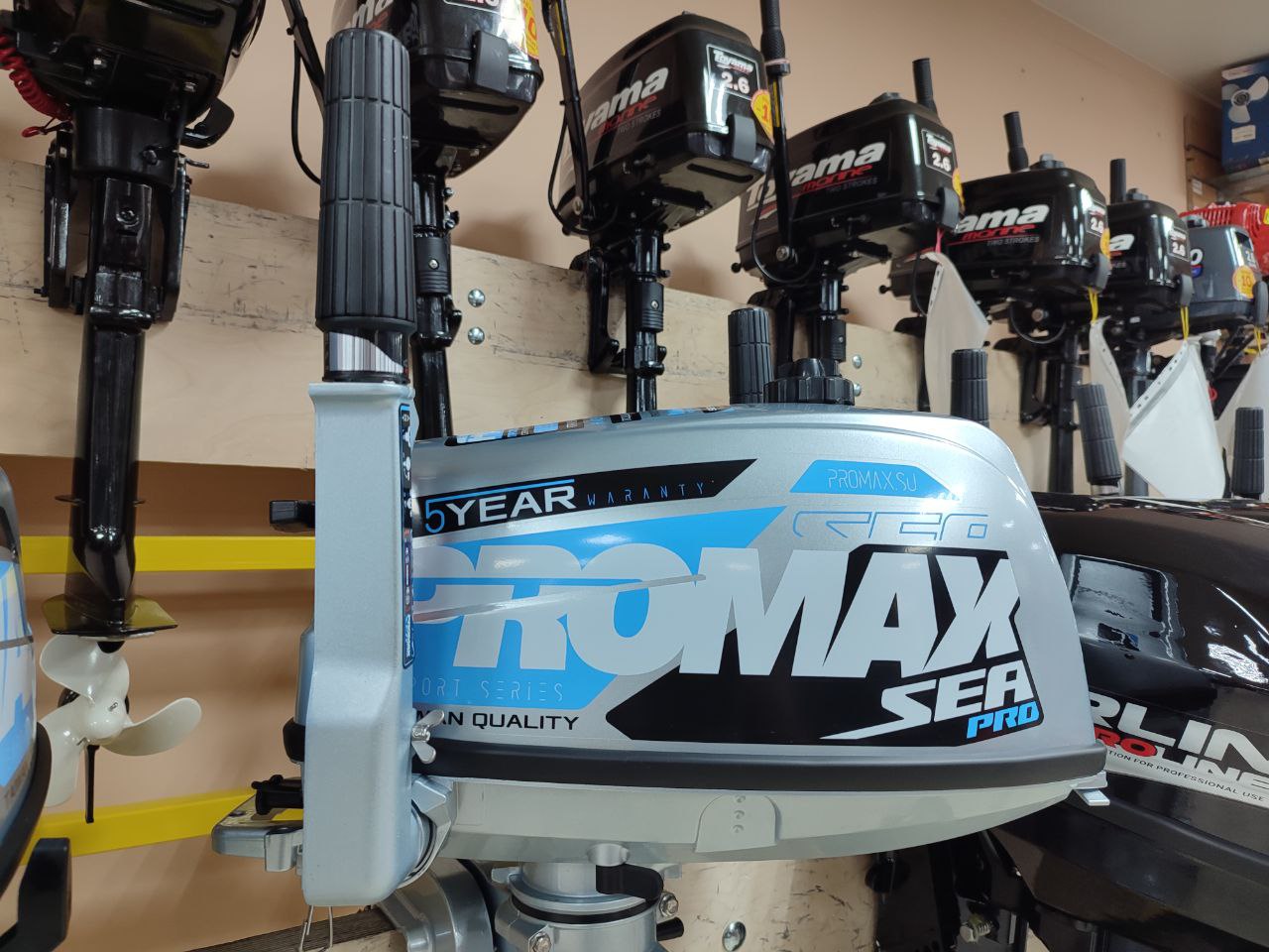 Лодочный мотор PROMAX SP5FHS (внешний бак 12 л) в Южно-Сахалинске