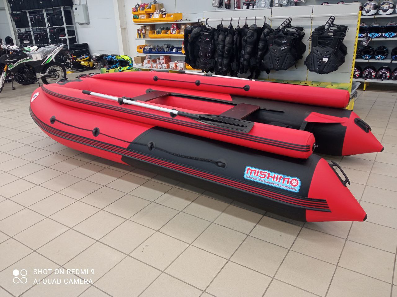 Лодка MISHIMO RIVER FJET PRO 430  под водомет в Южно-Сахалинске