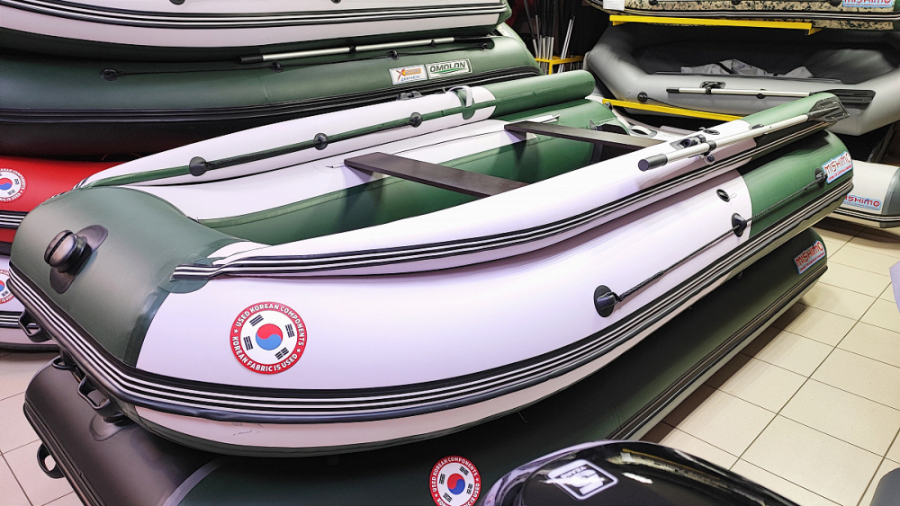 Лодка MISHIMO FAMILY PRO 430 в Южно-Сахалинске