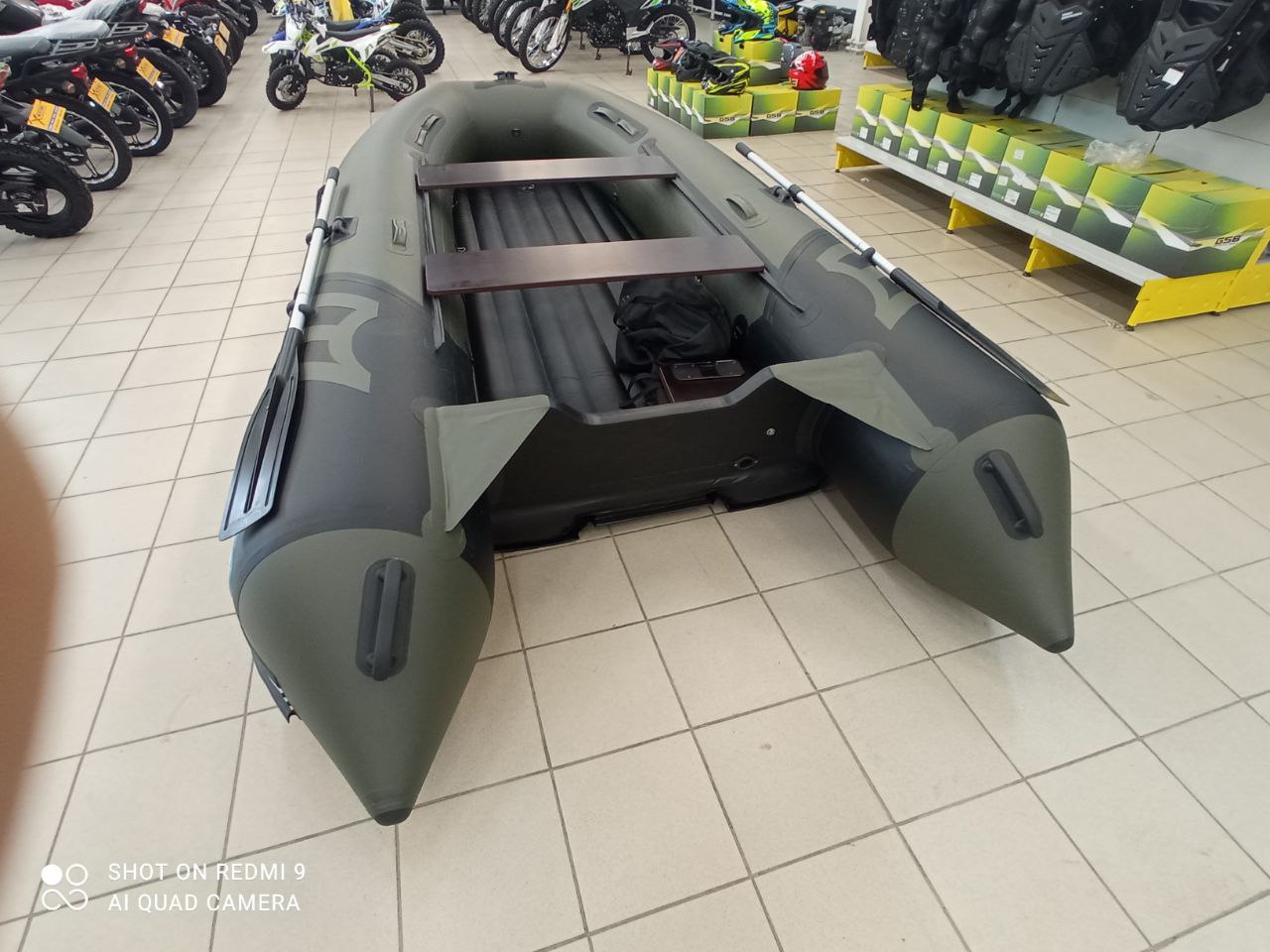 Лодка MISHIMO RIVER JET 410 под водомет в Южно-Сахалинске