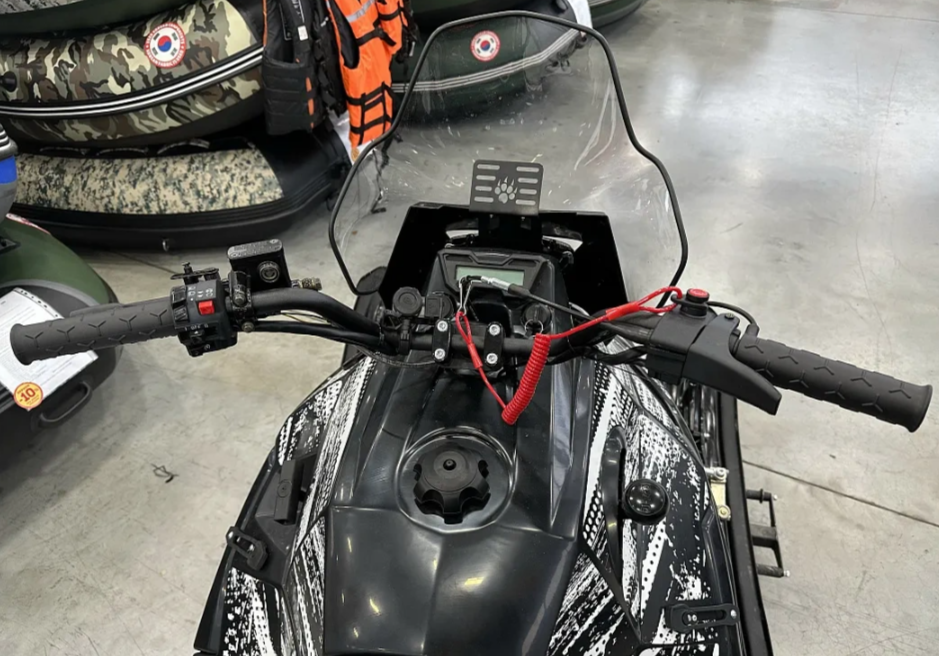 СНЕГОХОД IRBIS SF200L XE SUPERLONG в Южно-Сахалинске