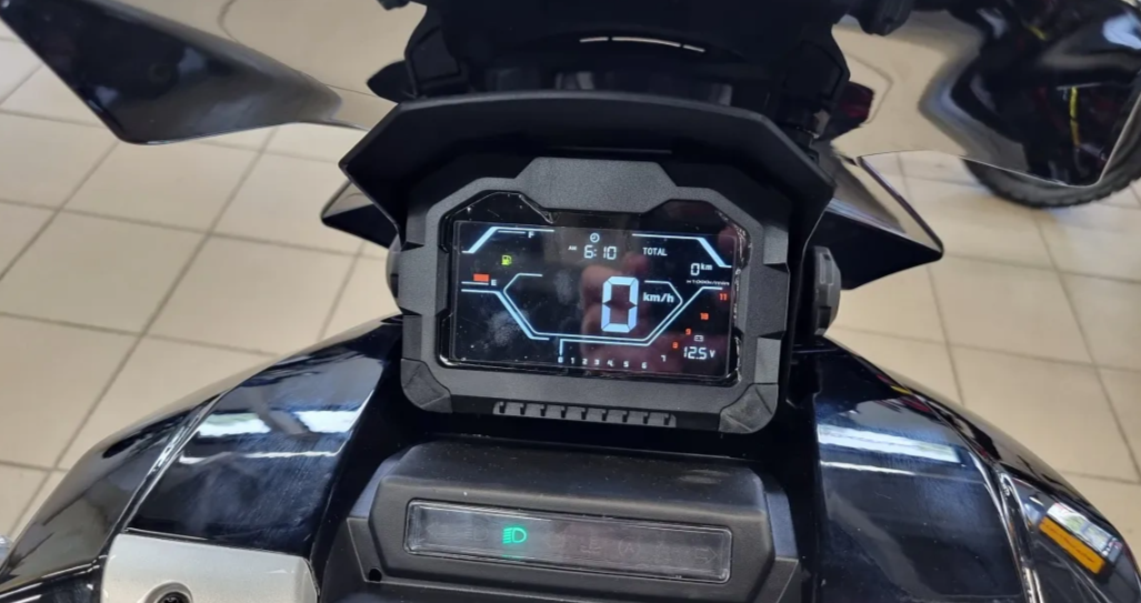 МаксиСкутер PROMAX ADV 200(49) (REPLICA HONDA) в Южно-Сахалинске