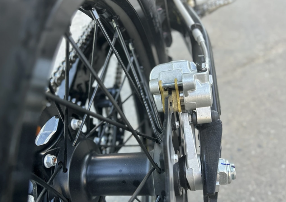 Мотоцикл AVANTIS A7 NEW LITE (CB250-F/172FMM-3A) KKE (2023) в Южно-Сахалинске