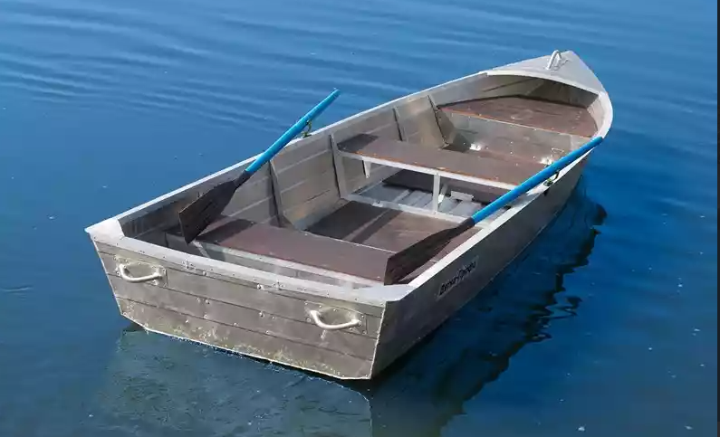Алюминиевая лодка Вятка-Профи 37 в Южно-Сахалинске