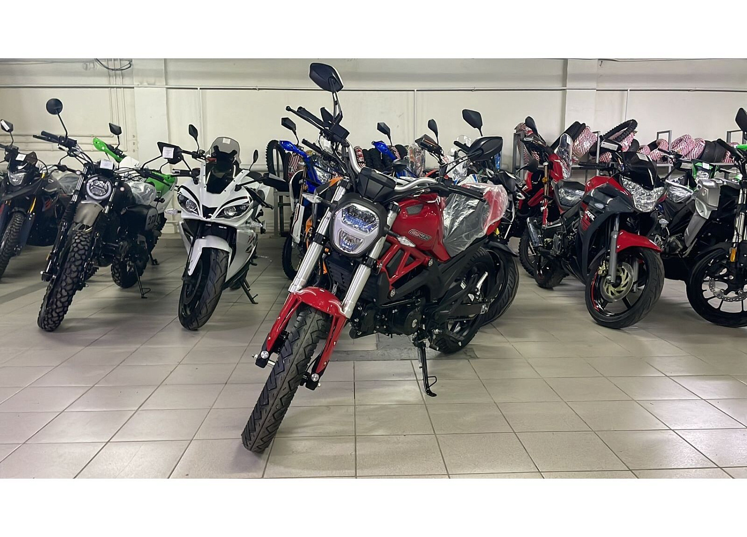 Мотоцикл VMC Monster - 250сс (replica Ducati Monster), дисковый тормоз, баланс. вал. в Южно-Сахалинске