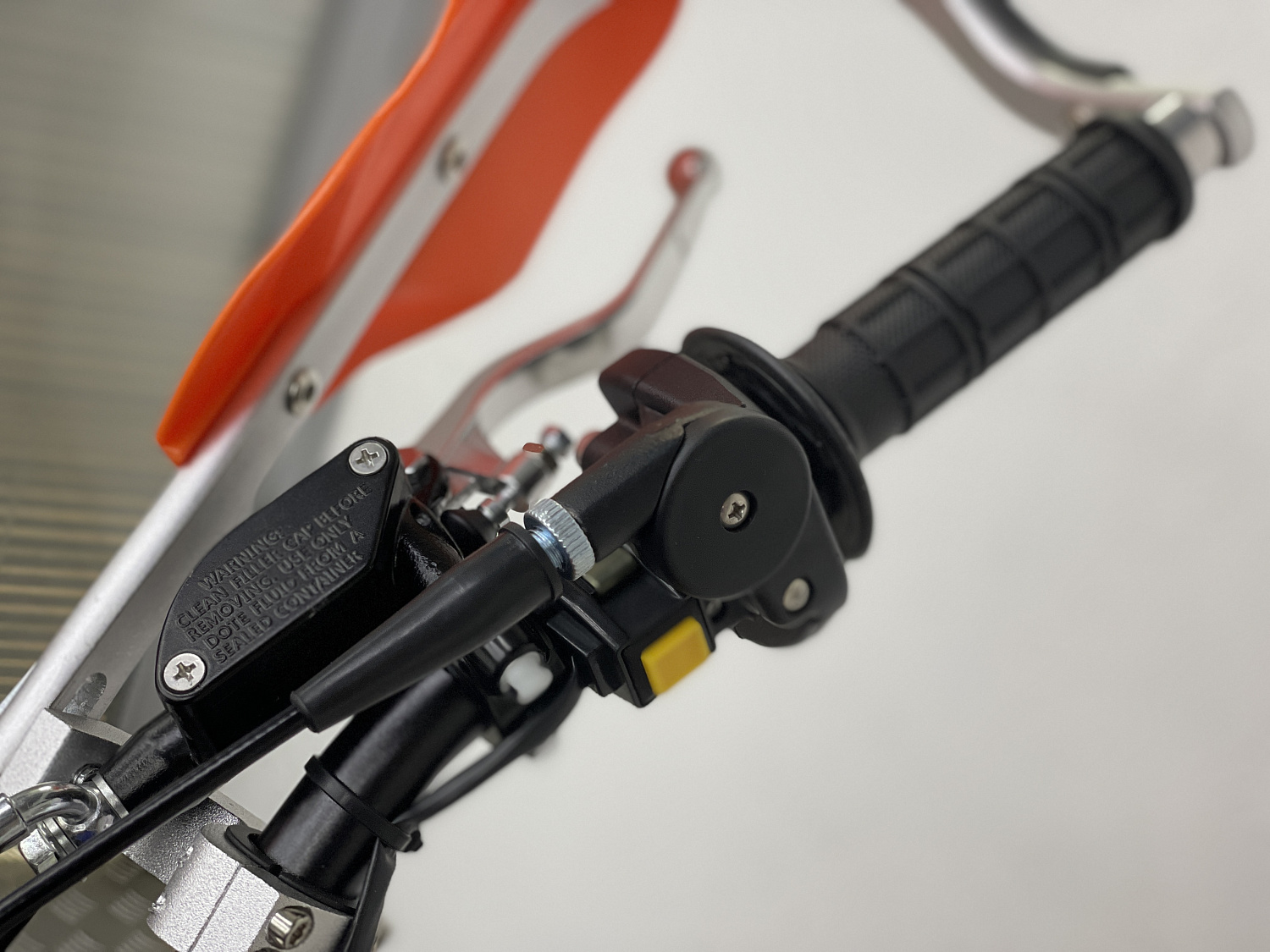 Кроссовый мотоцикл PROMAX INFERNO 380 (4 valves, 5 gears) в Южно-Сахалинске