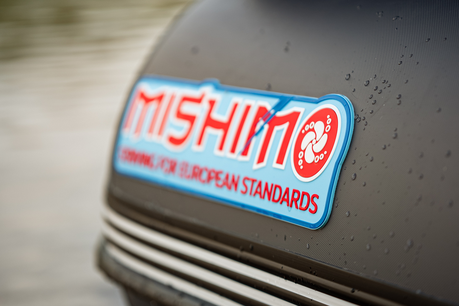 Лодка MISHIMO RIVER FJET PRO 430  под водомет в Южно-Сахалинске