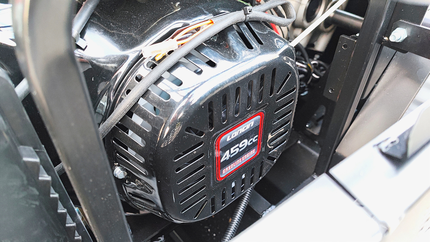 Снегоход PROMAX YAKUT 500 2.0 4T 22 в Южно-Сахалинске