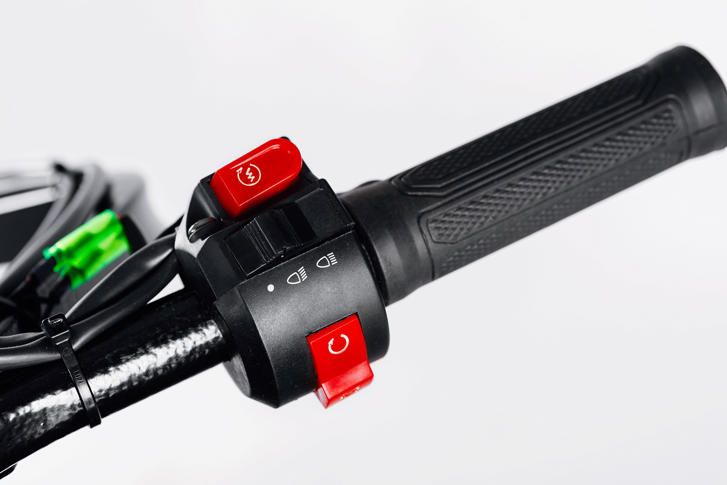 МОТОБУКСИРОВЩИК IKUDZO LONG 2.0 1700/500 EKR15 в Южно-Сахалинске