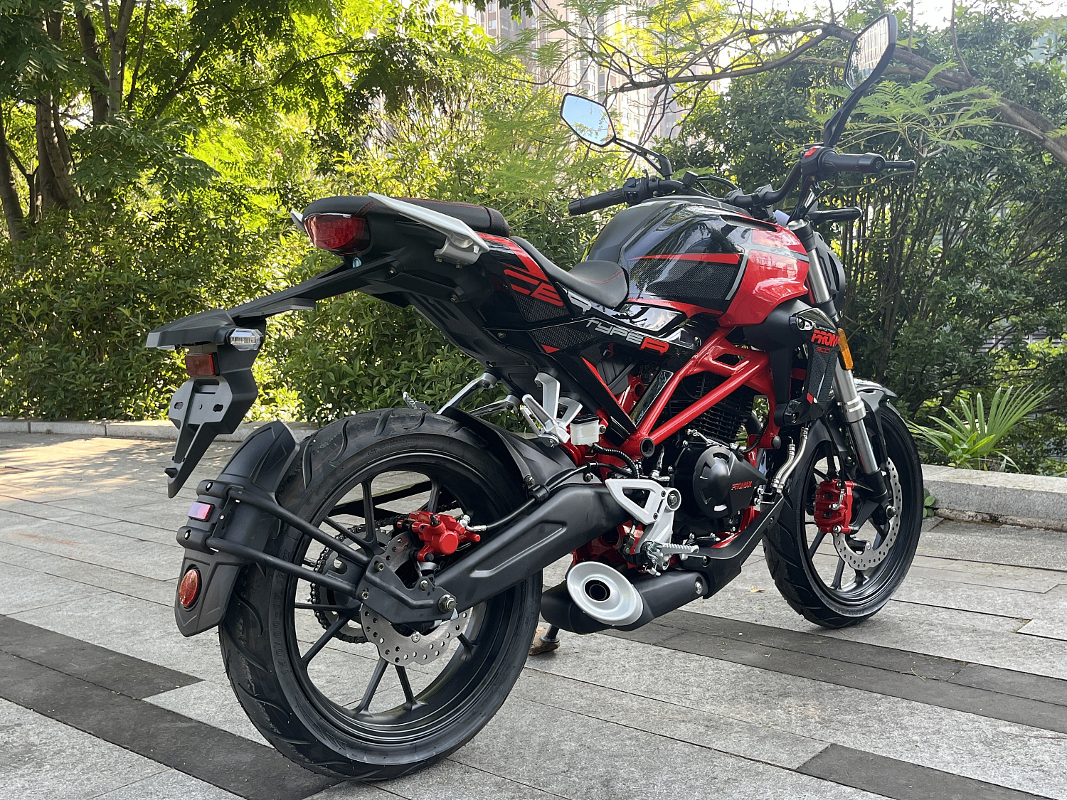 Мотоцикл PROMAX CB300 в Южно-Сахалинске