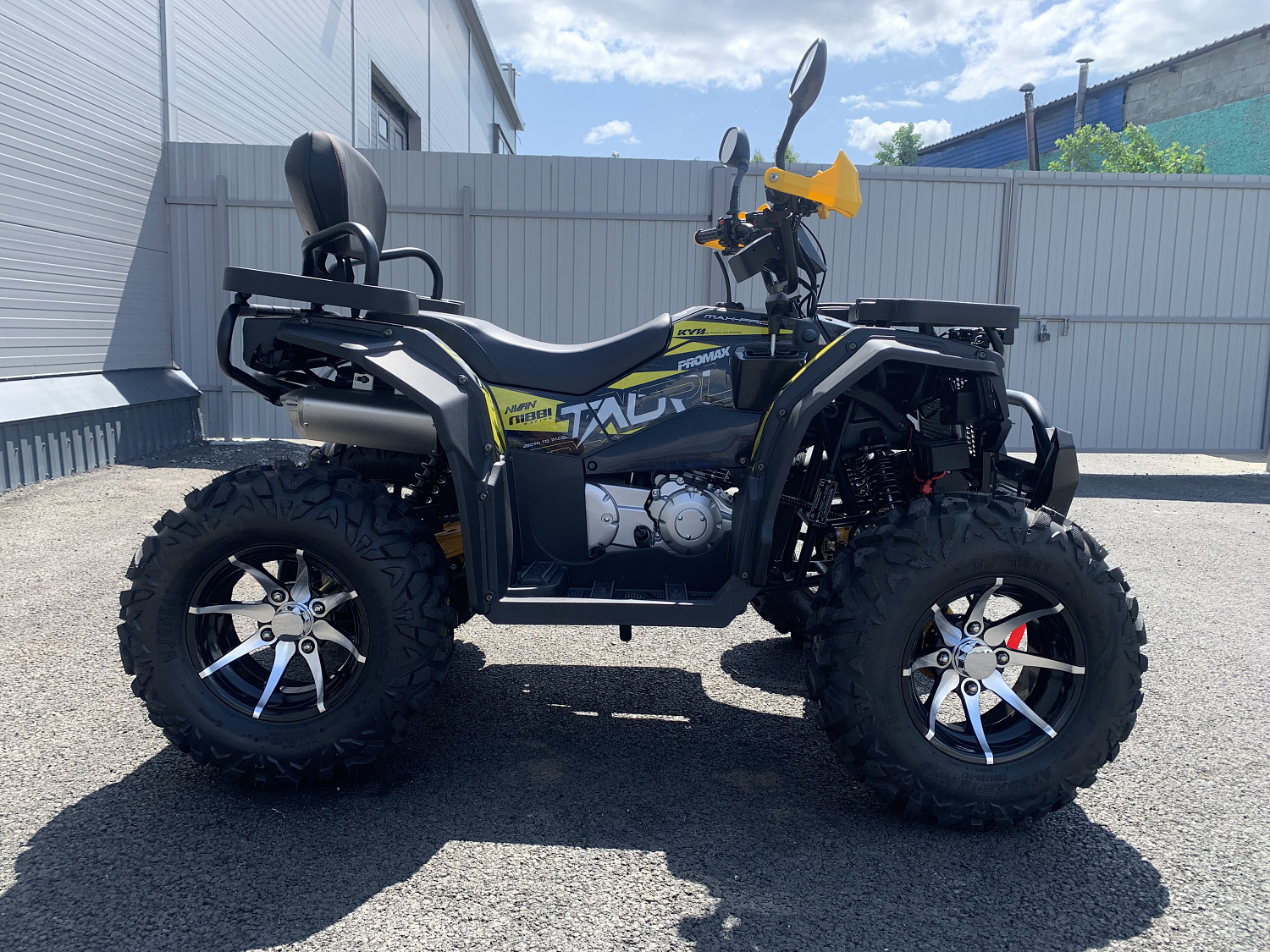 Квадроцикл PROMAX TAURUS 300 MAX-PRO в Южно-Сахалинске